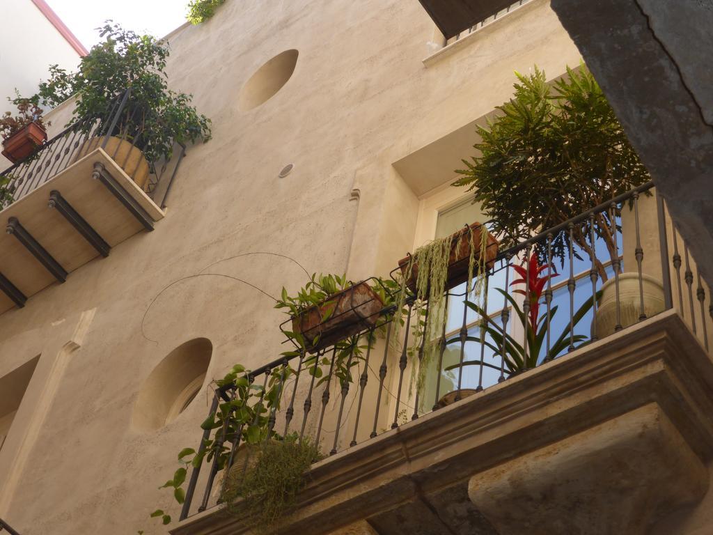 Appartamento In Palazzo Lampedusa باليرمو المظهر الخارجي الصورة